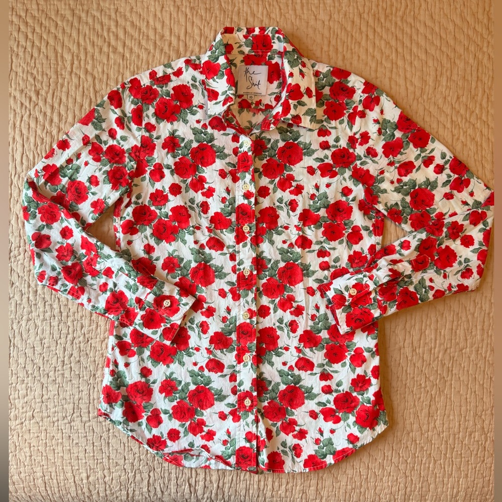 The Shirt by Rochelle Behrens Red Roses Floral Button-Down Shirt, XS, Like new!